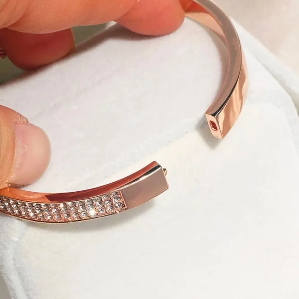 CRYSTAL CUFF BANGLE BRACELET GOLD OR SILVER‎